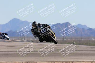 media/Oct-20-2024-CVMA (Sun) [[d4a3dff211]]/Race 16-Formula Middleweight/